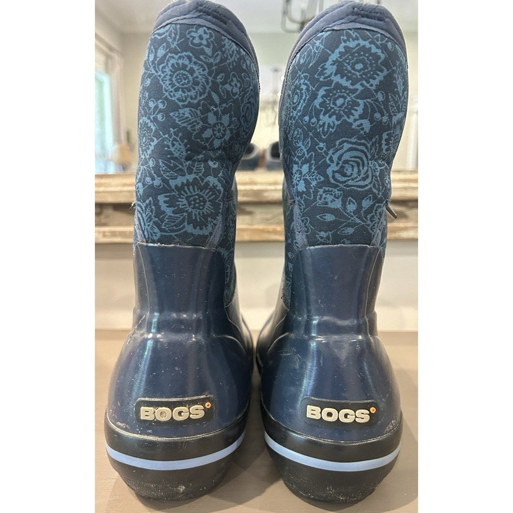 BOGS Navy Blue Plimsoll Mid Calf Floral Neo-Tec Waterproof Insulated Boots Sz 8 - Picture 7 of 10